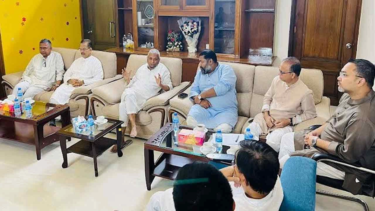 শ্রমিকদের বকেয়া বেতন ও বোনাস ঈদের আগেই পরিশোধের নির্দেশ