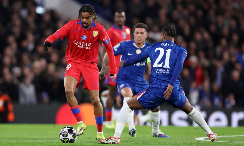 চেলসিকে ঐতিহাসিক পরাজয়, পিএসজি নিশ্চিত করল কোয়ার্টার ফাইনাল টিকিট