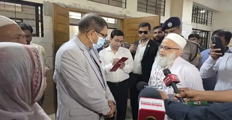 স্বাস্থ্যমন্ত্রী জাতীয় মানসিক স্বাস্থ্য ইনস্টিটিউট পরিদর্শন করলেন, হাসপাতালের অস্বাস্থ্যকর পরিস্থিতি সামনে আসে