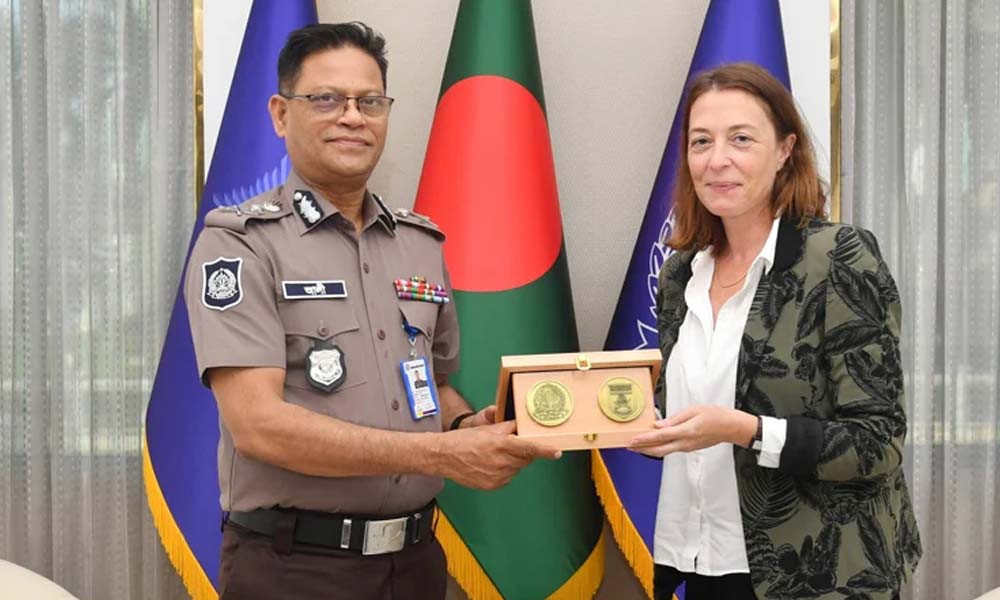 বাংলাদেশ-ফ্রান্স পুলিশের মধ্যে সহযোগিতা জোরদারে গুরুত্বারোপ