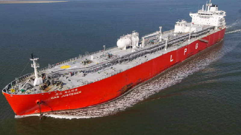 ইরান সংকট: যুক্তরাজ্যে গ্যাস মজুদ কমে মাত্র দুই দিনের চাহিদা মেটানো সম্ভব