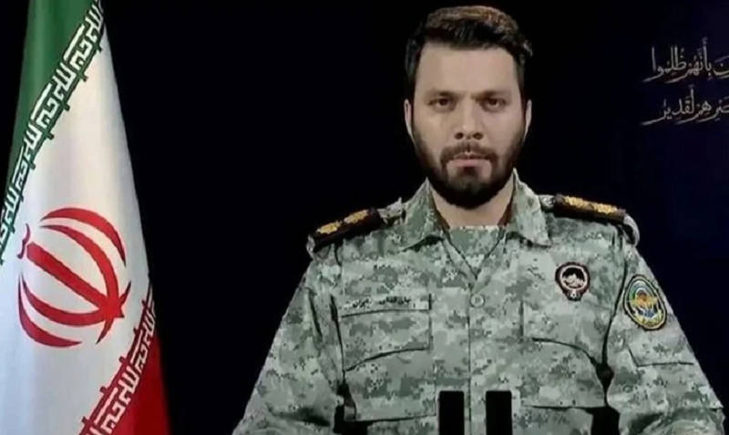 ইরানের সামরিক শক্তি প্রদর্শন ও হুমকি, হরমুজ প্রণালিতে কড়া অবস্থান