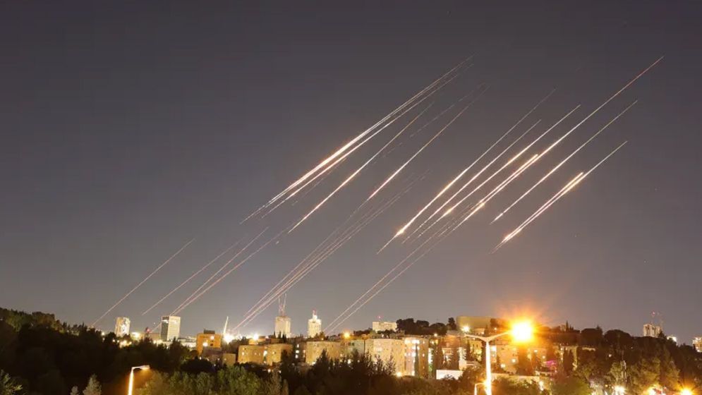 ইরানের আইআরজিসি’র মধ্যপ্রাচ্য অভিযান: যুক্তরাষ্ট্র ও ইসরায়েলের লক্ষ্যবস্তুতে আঘাত দাবি