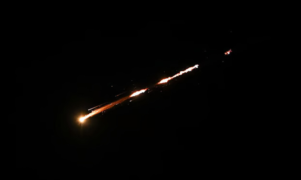 ইরান থেকে ইসরায়েলের প্রতি ক্ষেপণাস্ত্র হামলা বৃদ্ধি, নাগরিকদের সতর্ক থাকার নির্দেশ