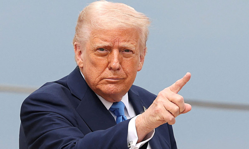 যুক্তরাষ্ট্র প্রেসিডেন্টের মন্তব্যে ইরানের সর্বোচ্চ নেতা খামেনির মৃত্যুর প্রেক্ষাপট আলোচিত