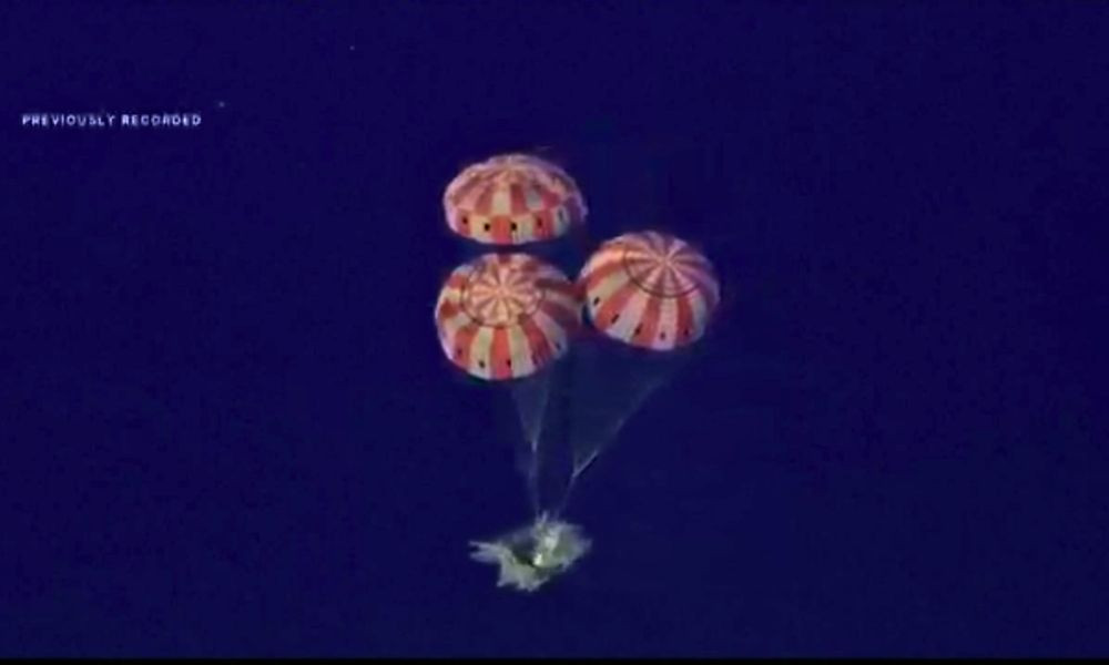 আর্টেমিস-২ মিশনের সফল সমাপ্তি, ১০ দিনের মহাকাশযাত্রা শেষে পৃথিবীতে নিরাপদ অবতরণ