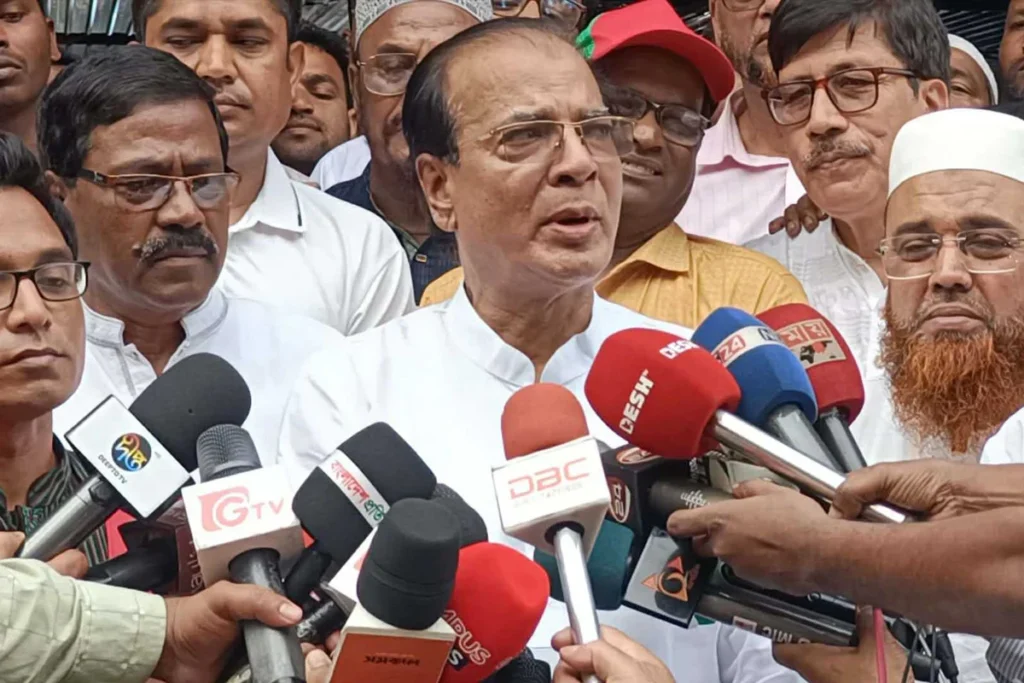 ভূমিকম্প পরবর্তী ত্রাণ ও সচেতনতায় ১ লাখ ৪৫ হাজার স্বেচ্ছাসেবক তালিকাভুক্ত