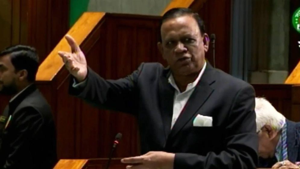 সামাজিক যোগাযোগ মাধ্যমে অপপ্রচার রোধে কঠোর আইন প্রয়োগের দাবি ব্যারিস্টার খোকনের