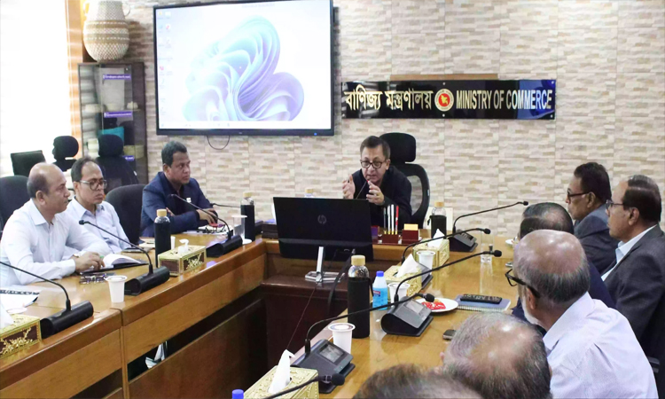 শিগগিরই আসছে নতুন আমদানি নীতি: ব্যবসায়ী সেবা সহজ করতে তিন মন্ত্রণালয়ে কমিটি গঠন