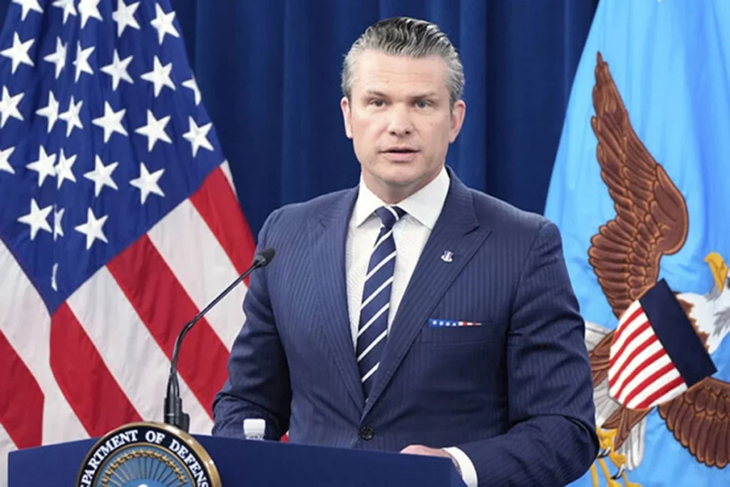 ইরানের সামনে সমঝোতার সুযোগ: পেন্টাগনে মার্কিন প্রতিরক্ষামন্ত্রীর আহ্বান