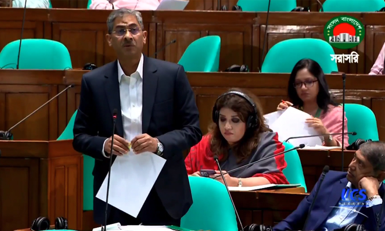 পদ্মা ব্যারেজ প্রকল্প ২০৩৩ সালের মধ্যে বাস্তবায়নের লক্ষ্য, দক্ষিণ-পশ্চিমাঞ্চলে পানির সংকট মোকাবিলায় গুরুত্বারোপ