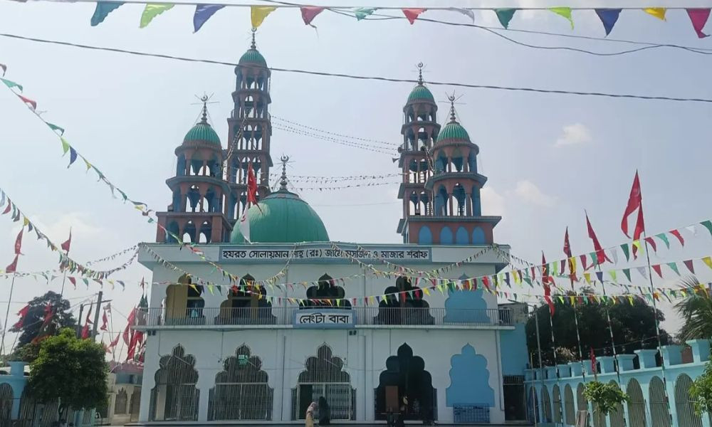 চাঁদপুরের মতলব উত্তরে মাজার খাদেমের ওপর হামলা, সংঘর্ষে জড়িতদের খুঁজছে পুলিশ