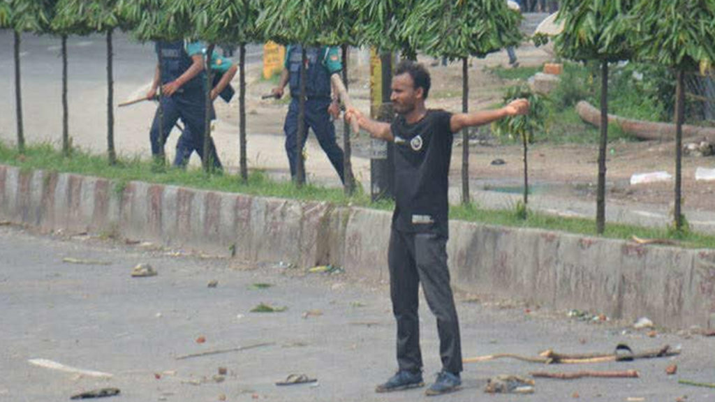 আবু সাঈদ হত্যা মামলায় ২ পুলিশ সদস্যের মৃত্যুদণ্ড, ৩ জনের যাবজ্জীবন