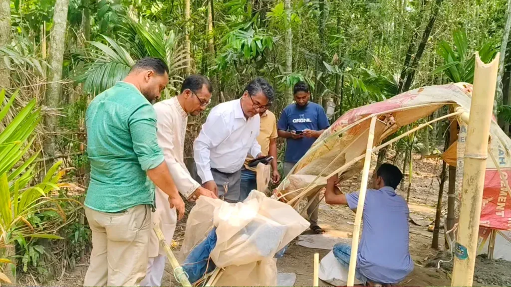 মেঘনা নদীতে জাটকা নিধন ও চিংড়ি রেণু পাচারের আস্তানা উচ্ছেদ অভিযান