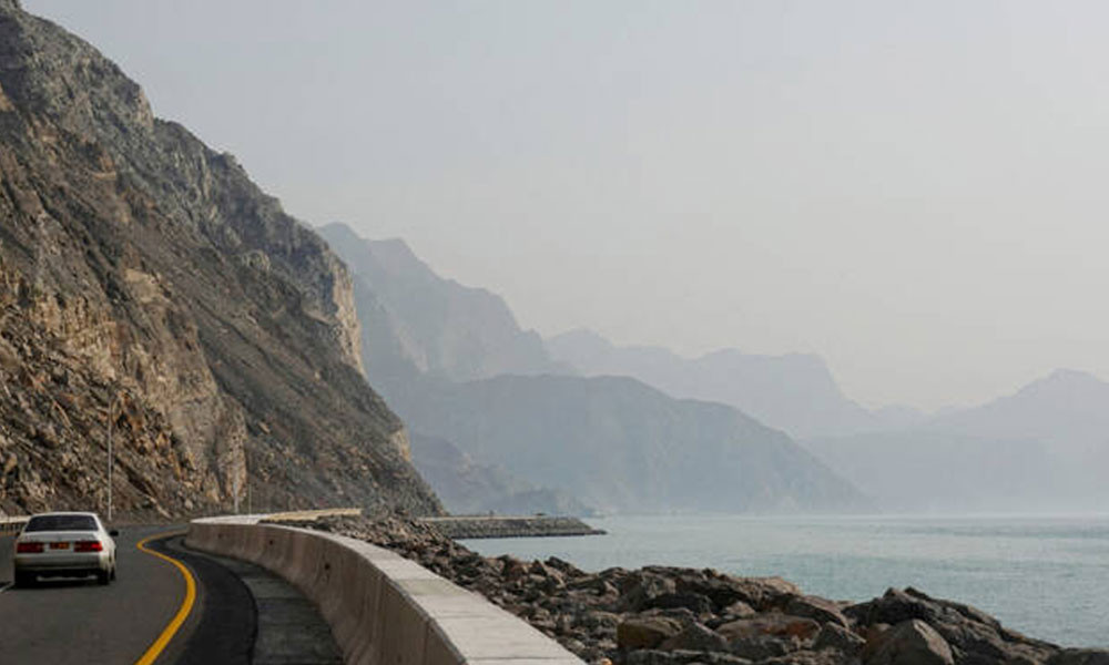 হরমুজ প্রণালিতে জাহাজ চলাচল স্বাভাবিক রাখতে যুক্তরাজ্য ও ফ্রান্সের নেতৃত্বে আন্তর্জাতিক উদ্যোগ