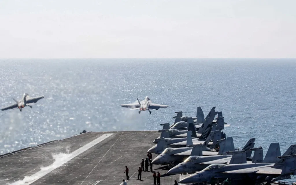 যুক্তরাষ্ট্র–ইরান উত্তেজনার মধ্যে মধ্যপ্রাচ্যে অতিরিক্ত মার্কিন নৌ ও সেনা মোতায়েন