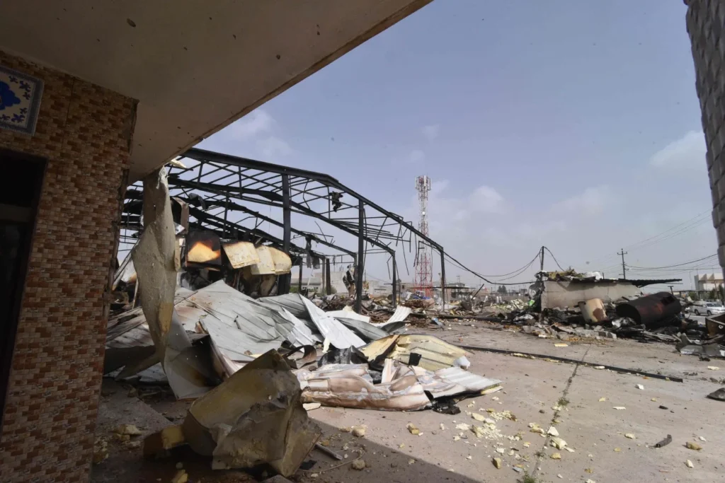 ইরবিল বিমানবন্দরের কাছে বিস্ফোরণ ও ড্রোন হামলার ঘটনা, মার্কিন কূটনৈতিক স্থাপনার লক্ষ্যবস্তু