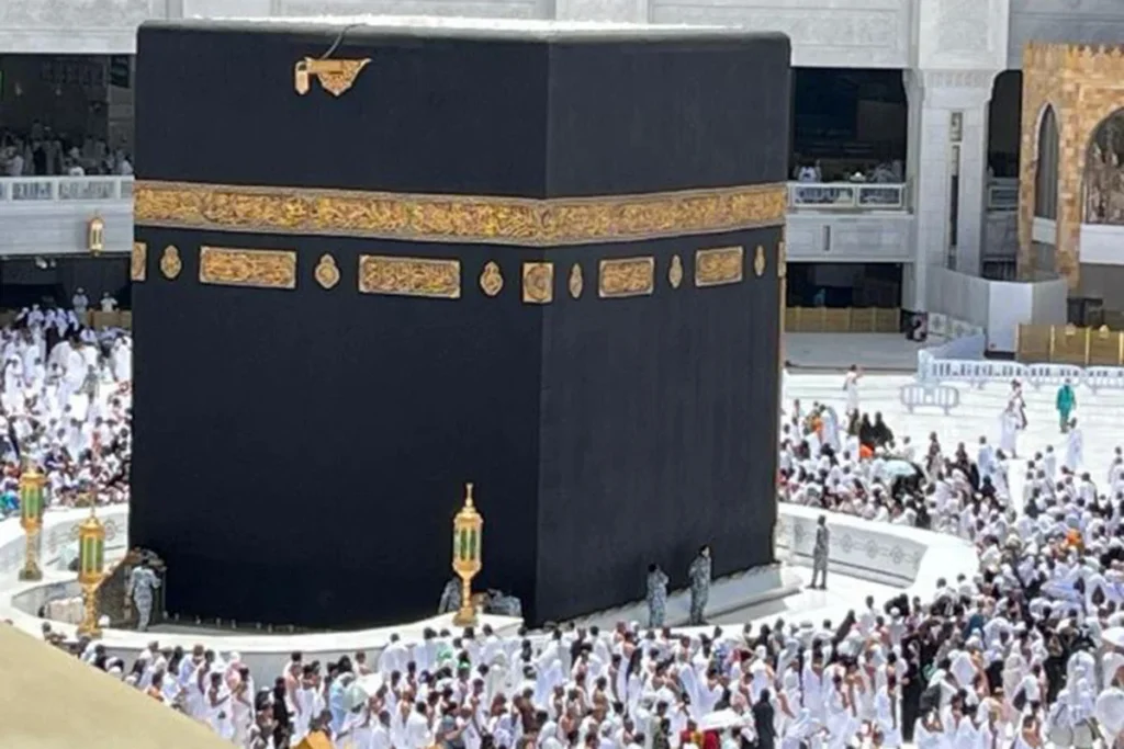 হজ মৌসুম সামনে রেখে মক্কায় প্রবেশে নতুন বিধিনিষেধ সৌদি আরবের