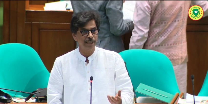 সার ও বীজ বিতরণ ব্যবস্থায় শৃঙ্খলা আনতে নতুন নীতিমালা কার্যকর, সিন্ডিকেট নিয়ন্ত্রণে সরকারের পদক্ষেপ জোরদার