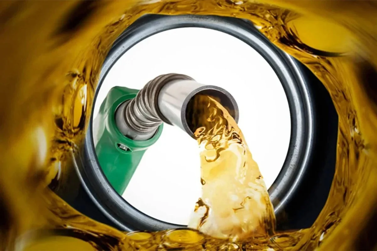 হরমুজ প্রণালিতে অস্থিরতা: এশিয়ার বাজারে হু হু করে বাড়ছে তেলের দাম