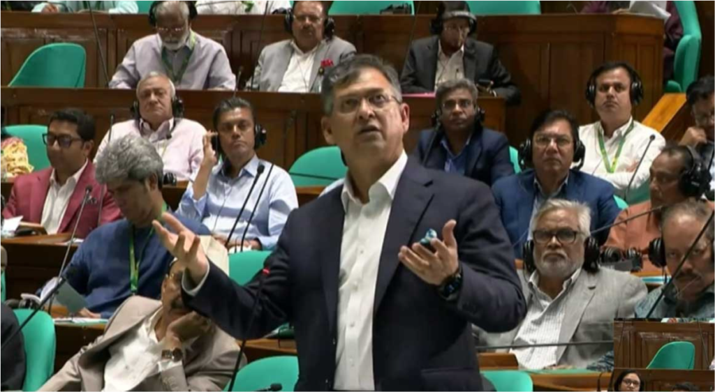 জ্বালানি পরিস্থিতি স্বাভাবিক ও নিয়ন্ত্রণে রয়েছে: জাতীয় সংসদে স্বরাষ্ট্রমন্ত্রী