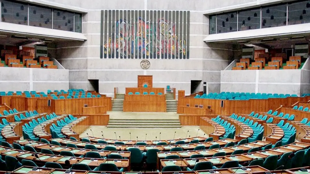 আওয়ামী লীগের রাজনৈতিক কর্মকাণ্ডে বিধিনিষেধসহ ১৩৩টি অধ্যাদেশ পুনর্বিবেচনার সুপারিশ