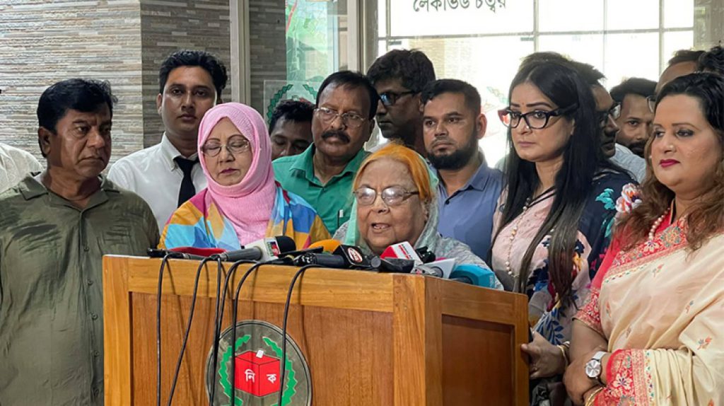 সংরক্ষিত নারী আসনের মনোনয়নপত্র বৈধ ঘোষণা: জনগণের অধিকার প্রতিষ্ঠায় সংসদকে ব্যবহারের প্রত্যয় বিএনপি জোটের