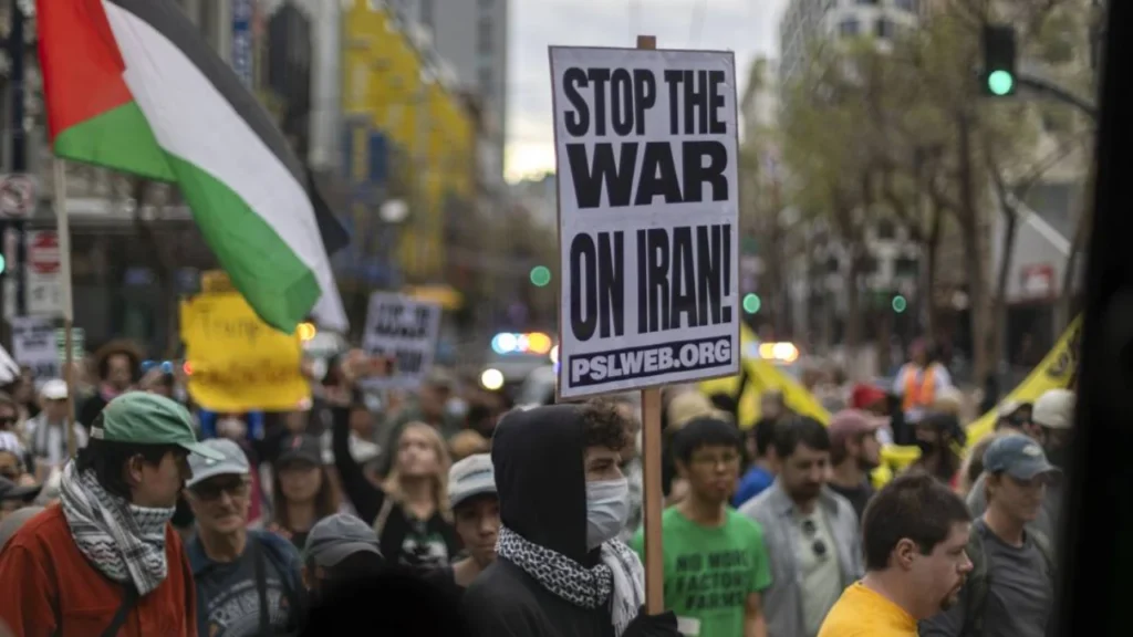 যুক্তরাষ্ট্রে জনমতের জরিপে ইরান যুদ্ধ দ্রুত শেষ করার আহ্বান