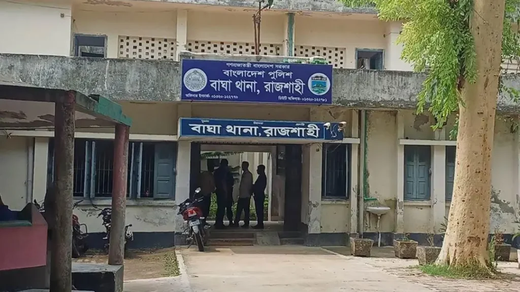 পদ্মাপাড়ের চরে গভীর রাতে গোলাগুলি: একজন নিখোঁজ, আহত ১ হাসপাতালে