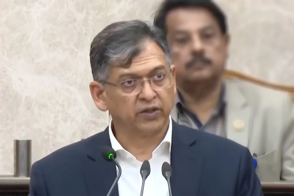 মানবাধিকার রক্ষা ও পেশাদারিত্বের মাধ্যমে জনআস্থা অর্জনে পুলিশকে সচেষ্ট হওয়ার আহ্বান স্বরাষ্ট্রমন্ত্রীর