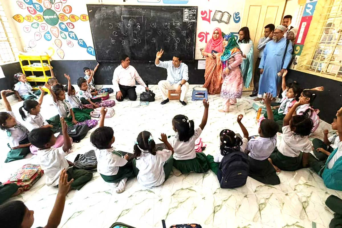 মানসম্মত প্রাথমিক শিক্ষা ও জবাবদিহিতা নিশ্চিতকরণে কঠোর অবস্থানে সরকার