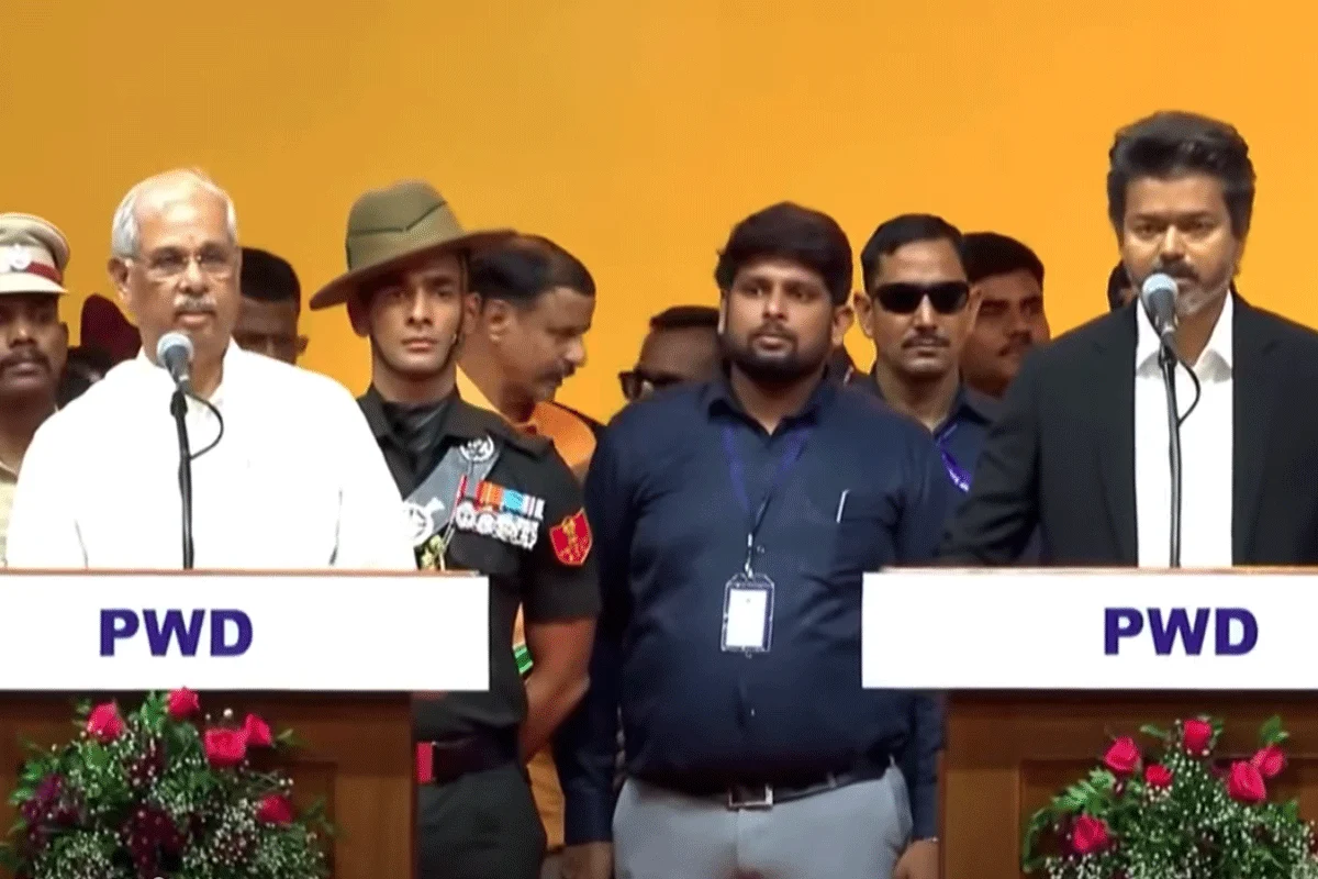 তামিলনাড়ুর মুখ্যমন্ত্রী হিসেবে থালাপতি বিজয়ের শপথ