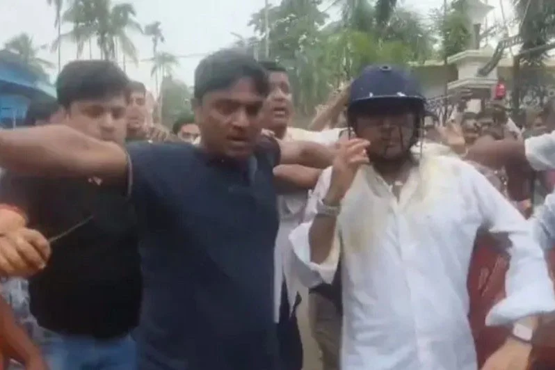সোনারপুরে তৃণমূল সাংসদ অভিষেক ব্যানার্জীর ওপর হামলা, গ্রেপ্তার ৫; নিরাপত্তা বৃদ্ধি