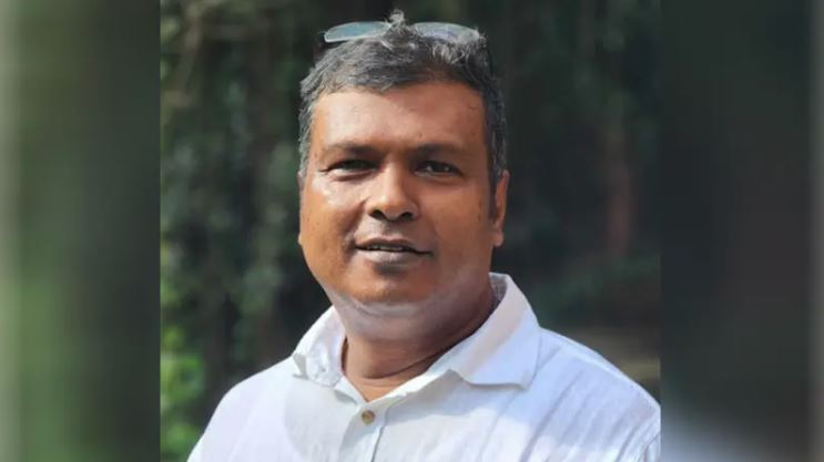 ঢাকা বিশ্ববিদ্যালয়ের নতুন ভারপ্রাপ্ত প্রক্টর হিসেবে নিয়োগ পেলেন ইসরাফিল রতন