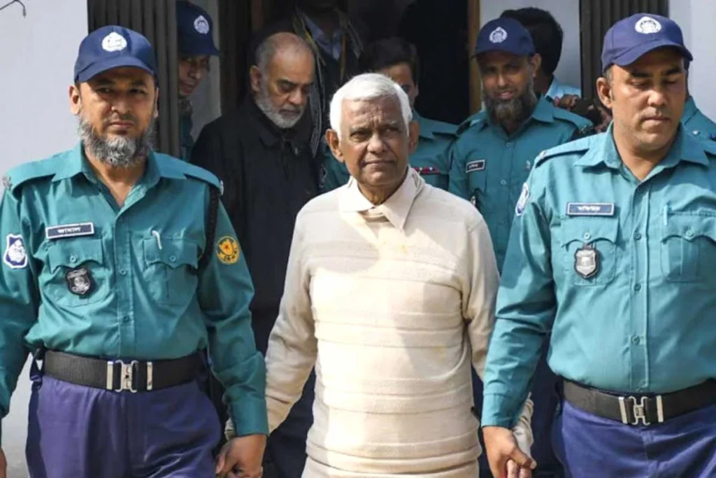 অবৈধ সম্পদ অর্জন ও পূর্বাচলে প্লট আত্মসাতের মামলায় বিচারপতি মানিকের জামিন নামঞ্জুর