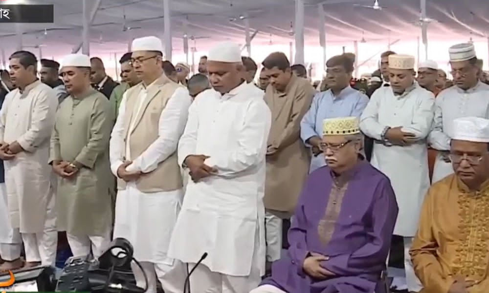 জাতীয় ঈদগাহে রাষ্ট্রপতি ও প্রধানমন্ত্রীর ঈদুল আজহার নামাজ আদায়