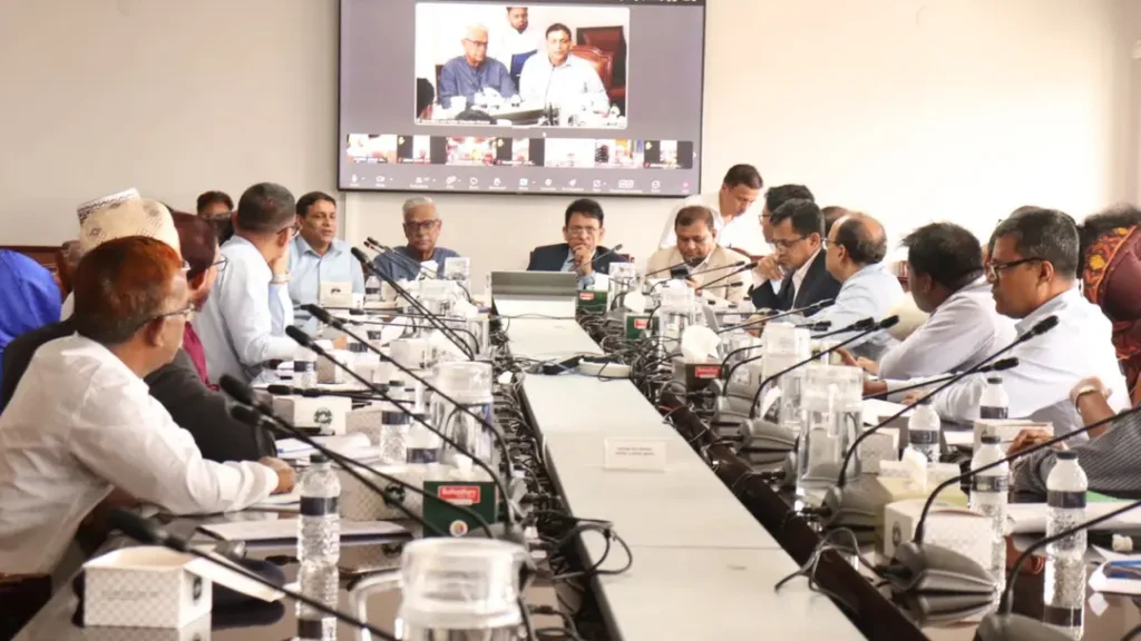 ২০২৭ সালের এসএসসি ও এইচএসসি পরীক্ষার সময়সূচি পুনর্নির্ধারণে অংশীজনদের মতবিনিময়