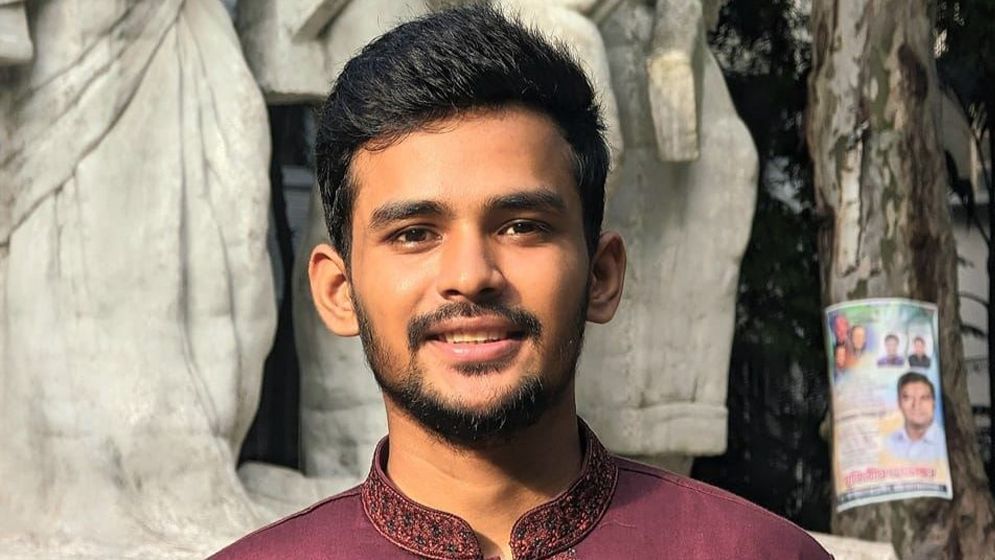 সরকারি কোষাগারের অর্থ ব্যবহার করে নির্বাচনী প্রচারণার অভিযোগ