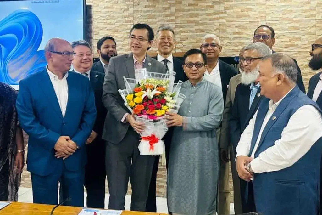 বিনিয়োগবান্ধব পরিবেশ নিশ্চিত করতে লাইসেন্সিং প্রক্রিয়া সহজ করছে সরকার