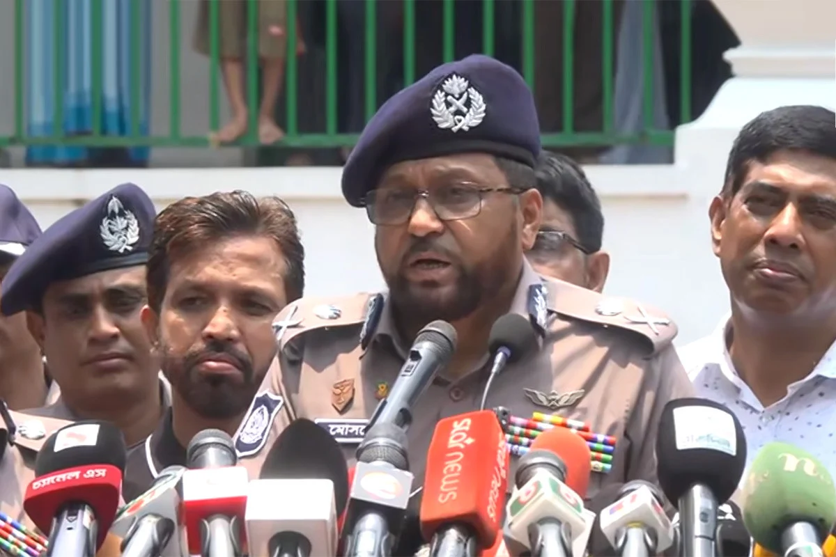 তাজিয়া মিছিলের নিরাপত্তায় সর্বোচ্চ সতর্কতা, নিষিদ্ধ দলের বিশৃঙ্খলা সৃষ্টির চেষ্টা নস্যাৎ: ডিএমপি কমিশনার