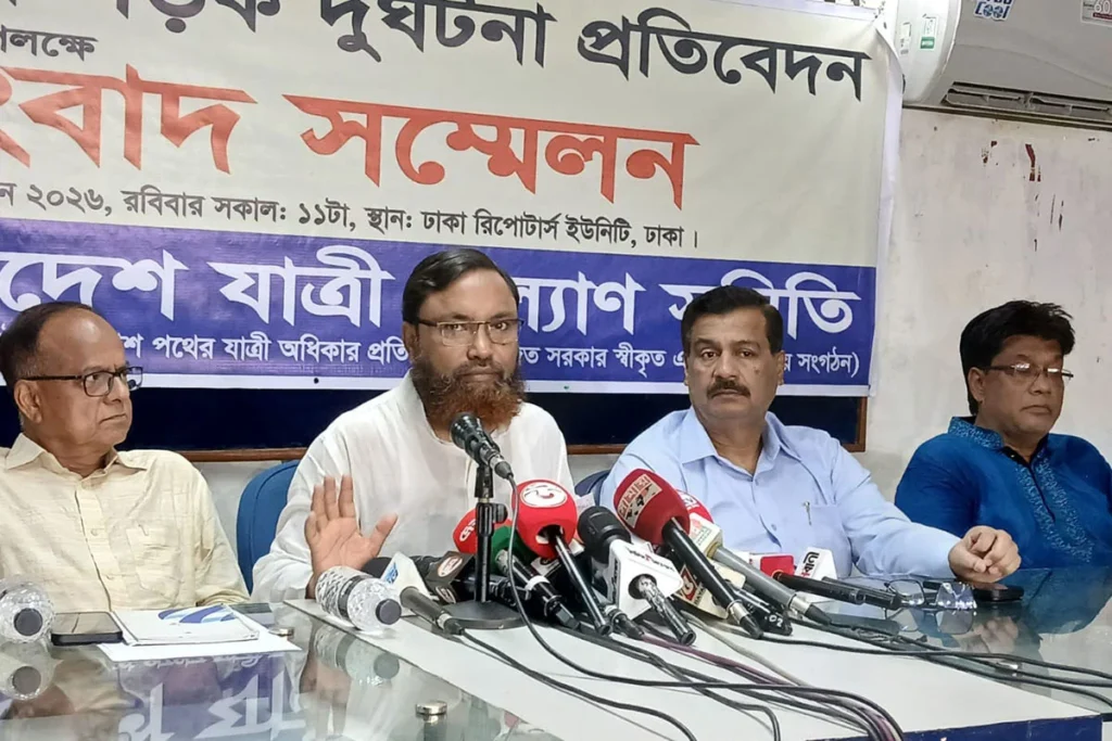 পবিত্র ঈদুল আজহা ঘিরে ১৫ দিনে সড়কে ঝরল ৪০২ প্রাণ, বেড়েছে দুর্ঘটনা