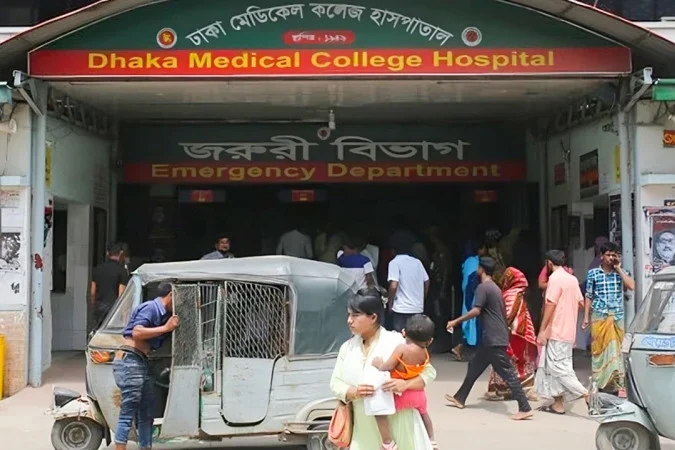 বনানীতে পাওনা টাকাকে কেন্দ্র করে একই পরিবারের ৩ জনকে ছুরিকাঘাত