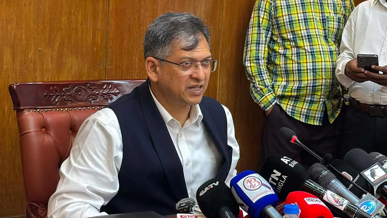 সাবেক রাষ্ট্রপতির আইনগত সুরক্ষা ও সুযোগ-সুবিধা প্রসঙ্গে স্বরাষ্ট্রমন্ত্রীর স্পষ্টীকরণ