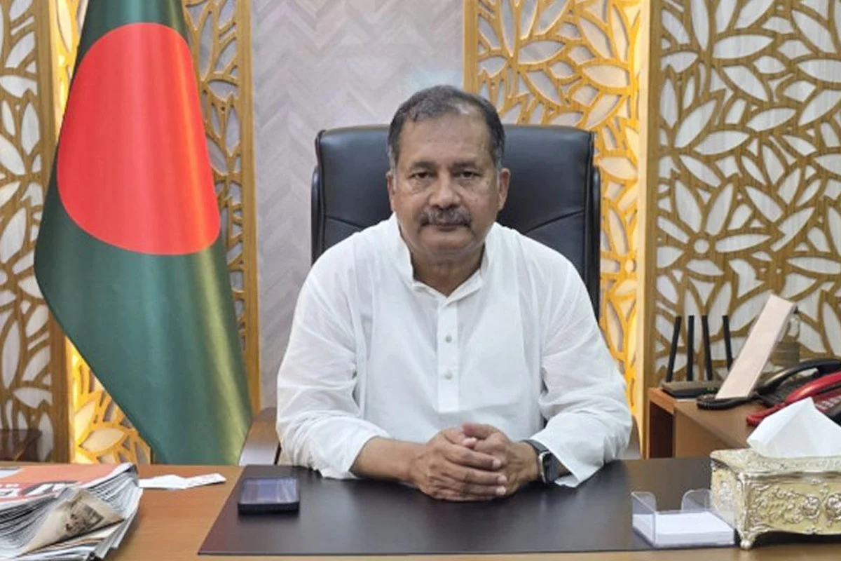 সাইবার নিরাপত্তা হাজার মাইলের সীমান্ত পাহারার চেয়েও গুরুত্বপূর্ণ: তথ্যমন্ত্রী
