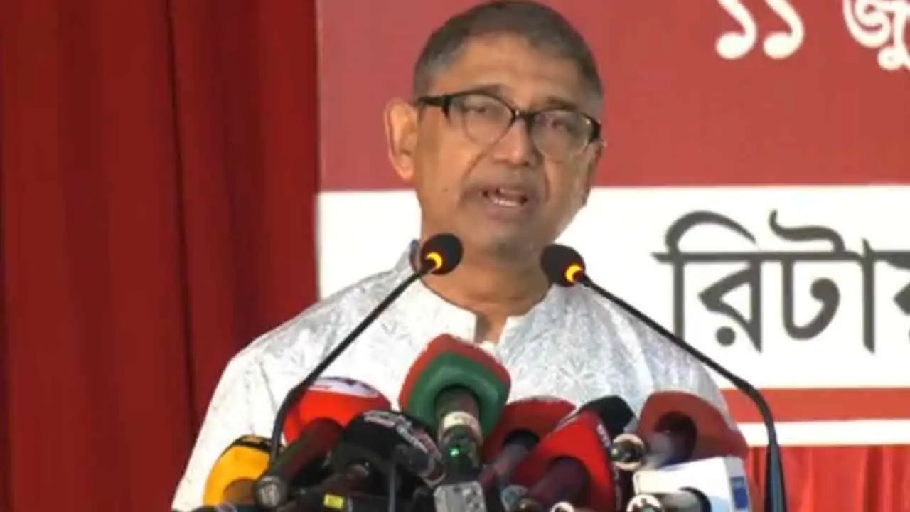 ক্ষমা চেয়ে দায় স্বীকার ও মুক্তিযুদ্ধের চেতনায় ঐক্যবদ্ধ হওয়ার আহ্বান মোজাম্মেল হকের
