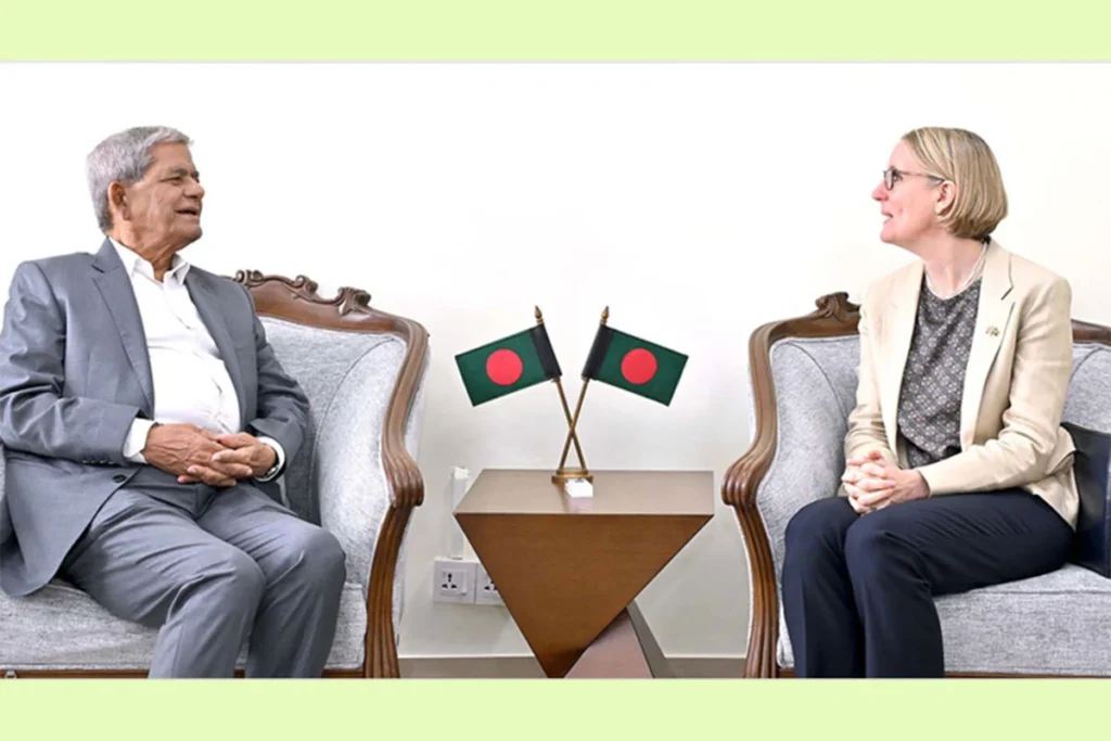 যুক্তরাজ্যের হাইকমিশনার ও ইউএনওপিএস প্রতিনিধিদের সাথে স্থানীয় সরকার মন্ত্রীর বৈঠক: গণতন্ত্র ও টেকসই উন্নয়নে সহযোগিতার আশ্বাস