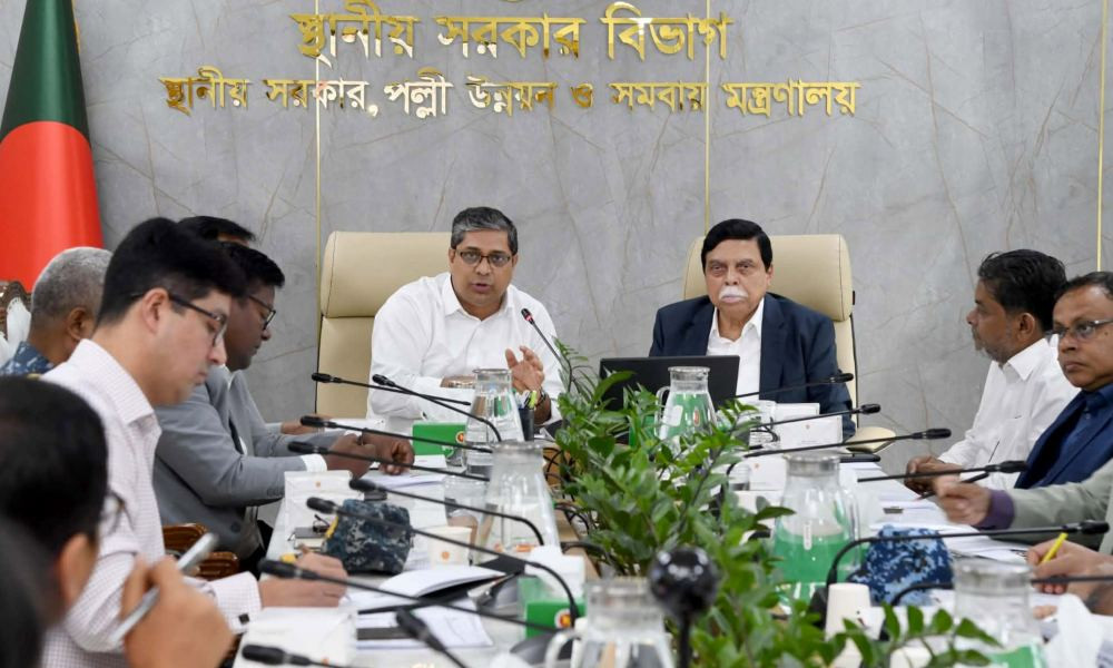 পরিচ্ছন্ন ও সবুজ ঢাকা গড়ায় মাঠ পর্যায়ে দৃশ্যমান অগ্রগতির তাগিদ স্থানীয় সরকার প্রতিমন্ত্রীর