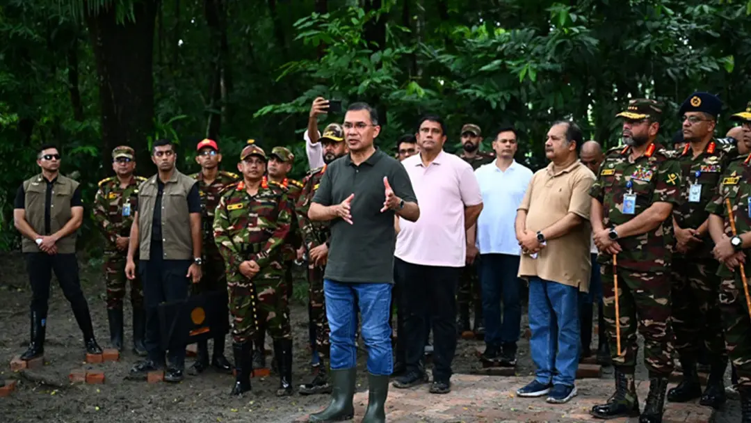 ১১ জেলায় স্বাস্থ্যসেবা সচল রাখতে সর্বোচ্চ প্রস্তুতি, পর্যাপ্ত অ্যান্টিভেনম ও স্যালাইন মজুত