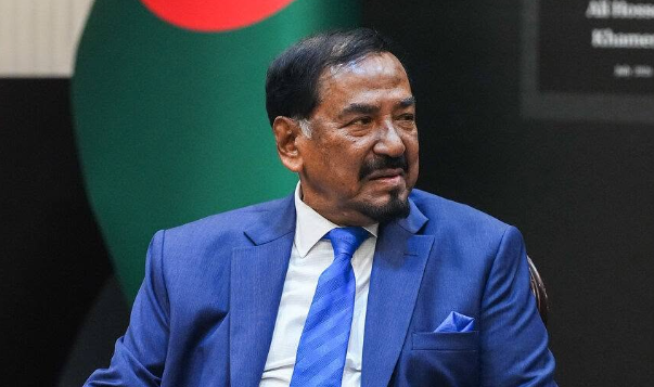 ইরানের সর্বোচ্চ নেতার জানাজা শেষে দেশে ফিরেছেন স্পিকার হাফিজ উদ্দিন আহমদ