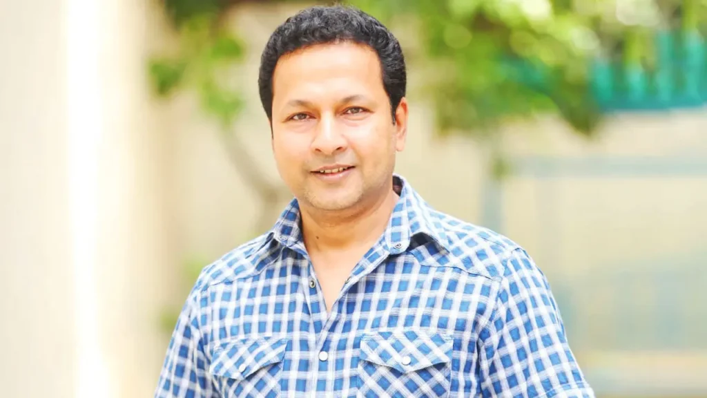 দীর্ঘ বিরতি ভেঙে নতুন চলচ্চিত্রে যুক্ত হলেন চিত্রনায়ক বাপ্পারাজ